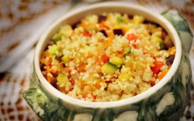 Couscous marroquino com berinjela e abobrinha