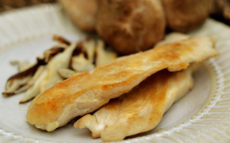 Frango com shitake e gengibre