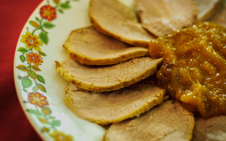 Lagarto ao chutney de manga