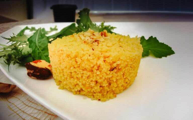 Couscous marroquino com castanha do pará