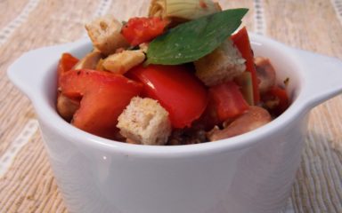 Salada de tomate e alcachofra