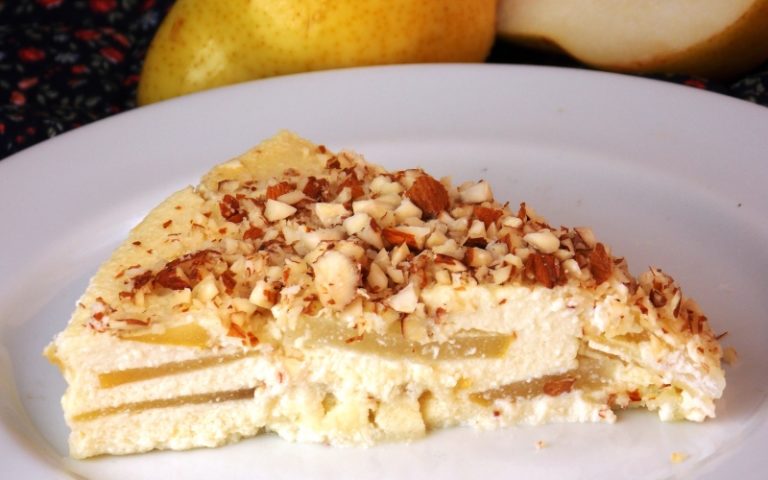 Torta de ricota com pêra