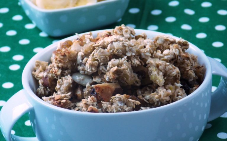 Granola com banana