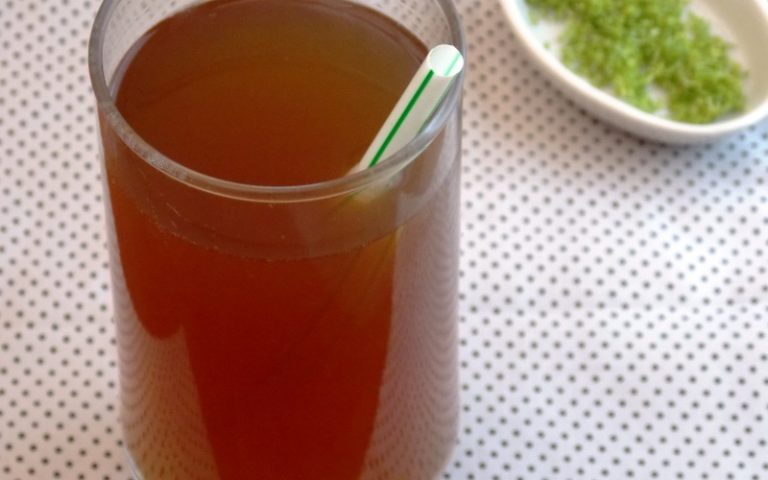 Chá mate com limão