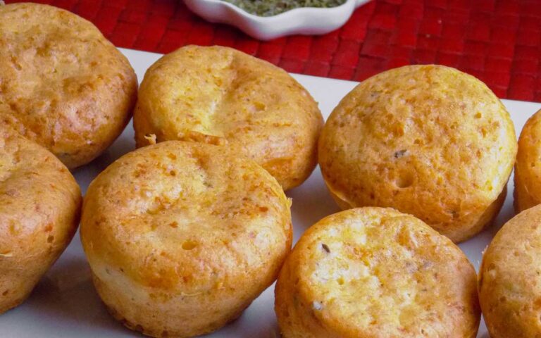 Pão de queijo cottage